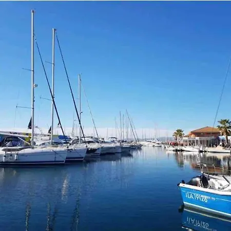 Appartamento Face Au Port Santa Lucia à Pieds, Calme, Wifi *